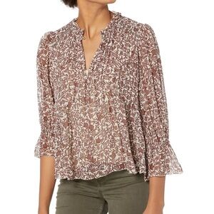 NWT Velvet by Graham & Spencer Wilona Blouse